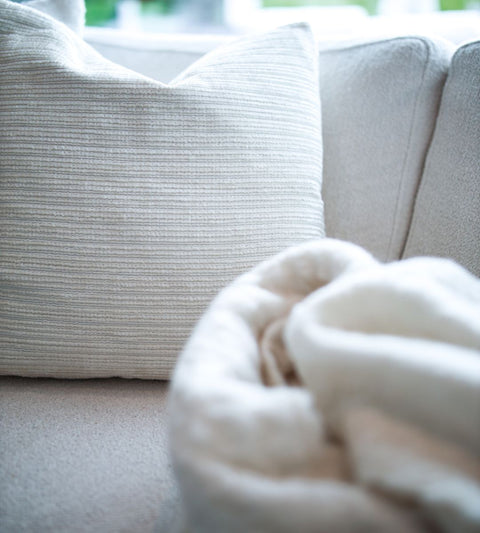 Maddy Pillow | Offwhite