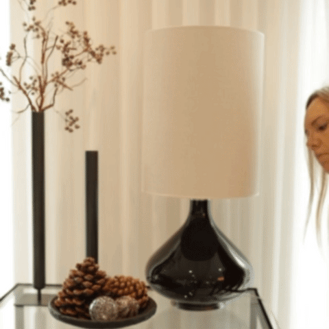Flavia bordlampe Negra | Dream beige