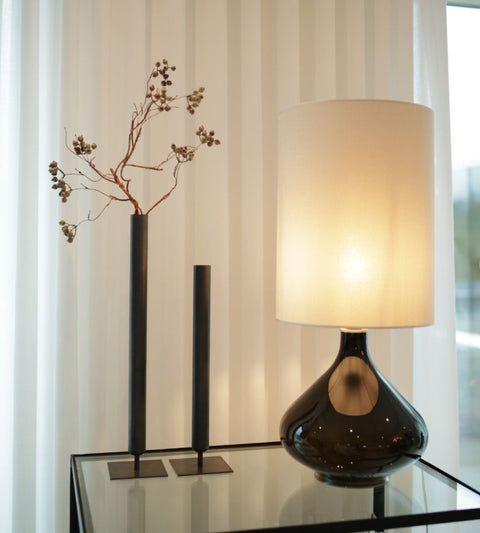 Flavia bordlampe Negra | Dream beige