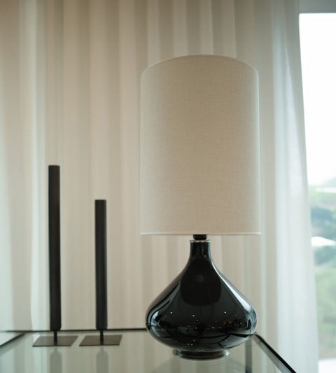 Flavia bordlampe Negra | Dream beige