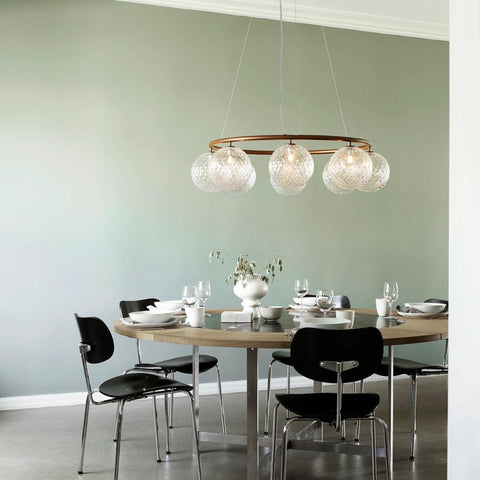 Miira 8 | Circular chandelier | Optic clear